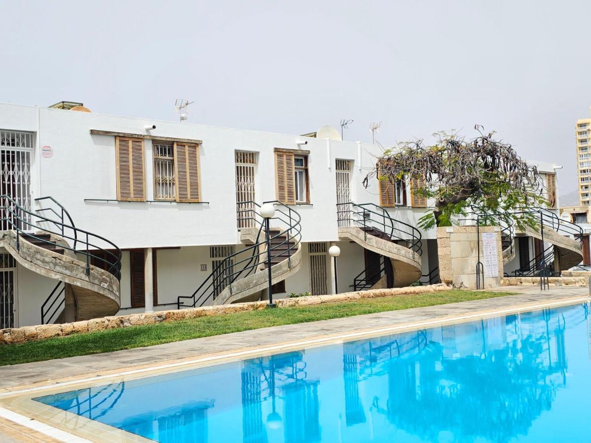Holidays Beach & Pool ,Aircond , Las Americas 阿罗纳 外观 照片