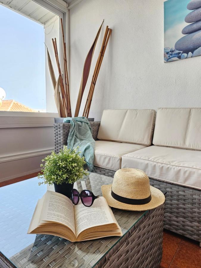 Holidays Beach & Pool ,Aircond , Las Americas 阿罗纳 外观 照片