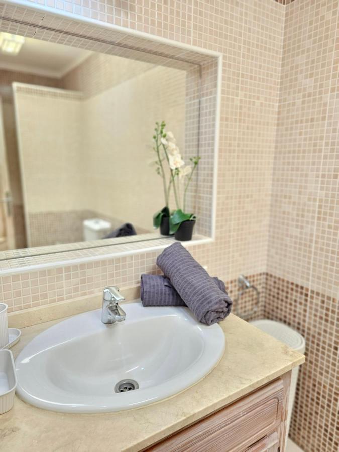 Holidays Beach & Pool ,Aircond , Las Americas 阿罗纳 外观 照片